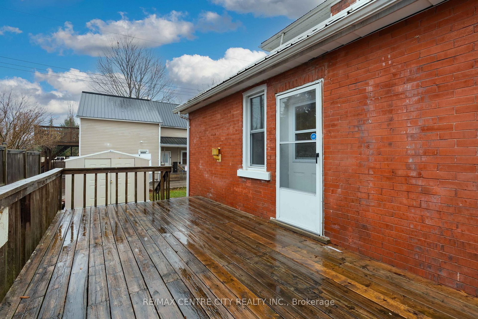 Listing Image 44