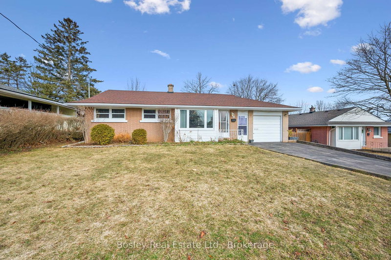 8 GORDON St, Cambridge, N1S 2G4 | Image 3