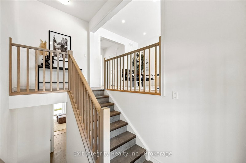 14 Sora Lane, Guelph, N1E 0T4 | Image 3