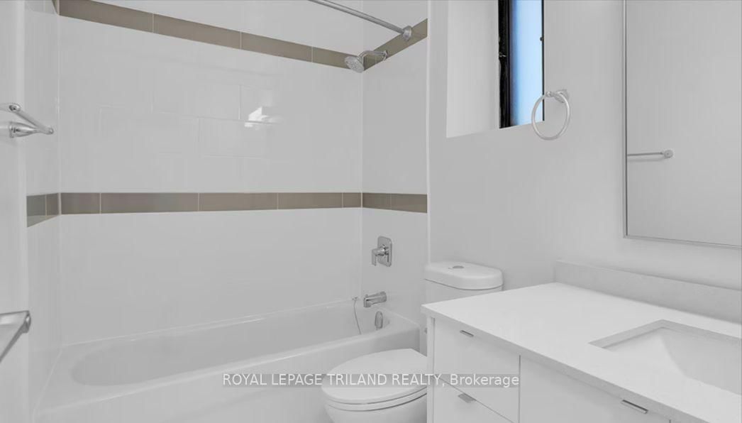 671 Woolwich Street, Unit 402 - Photo 5