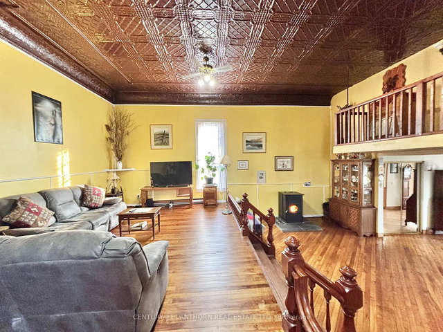 1868 County Road 14 Road