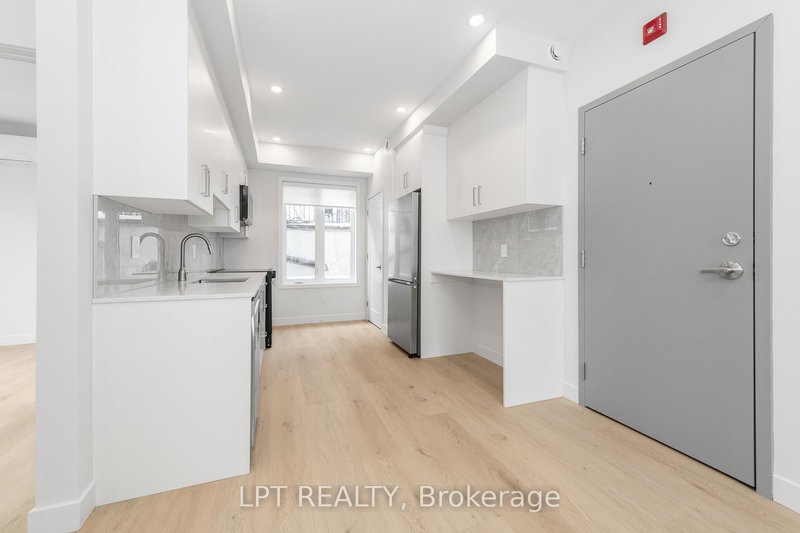 4 - 250 Shakespeare St, Ottawa, K1L 5M6 | Image 3