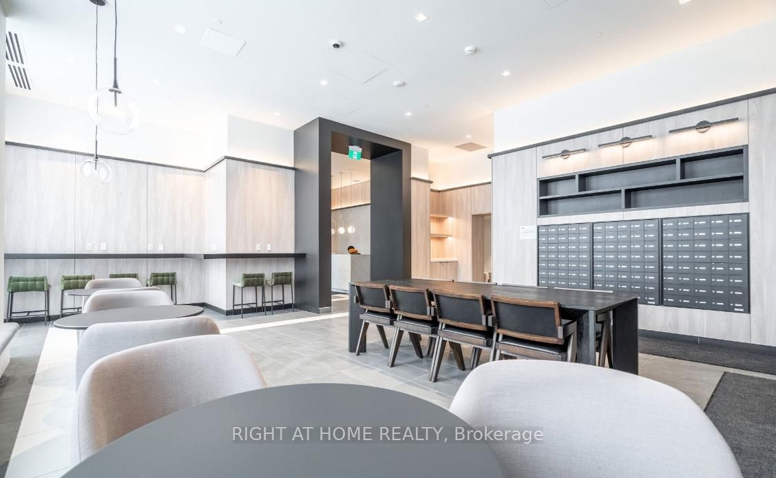 Condo for sale at 1111-1 Jarvis Street, Hamilton, Ontario, L8R 0A8 - Beasley - MLS: X12877292