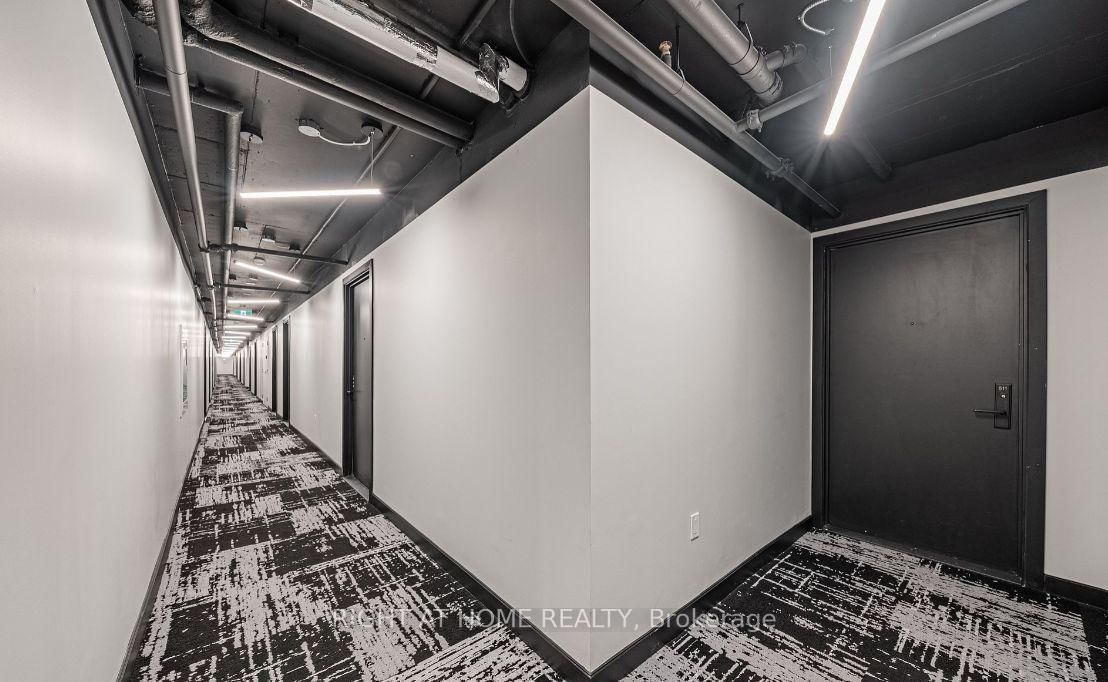 Condo for sale at 1111-1 Jarvis Street, Hamilton, Ontario, L8R 0A8 - Beasley - MLS: X12877292