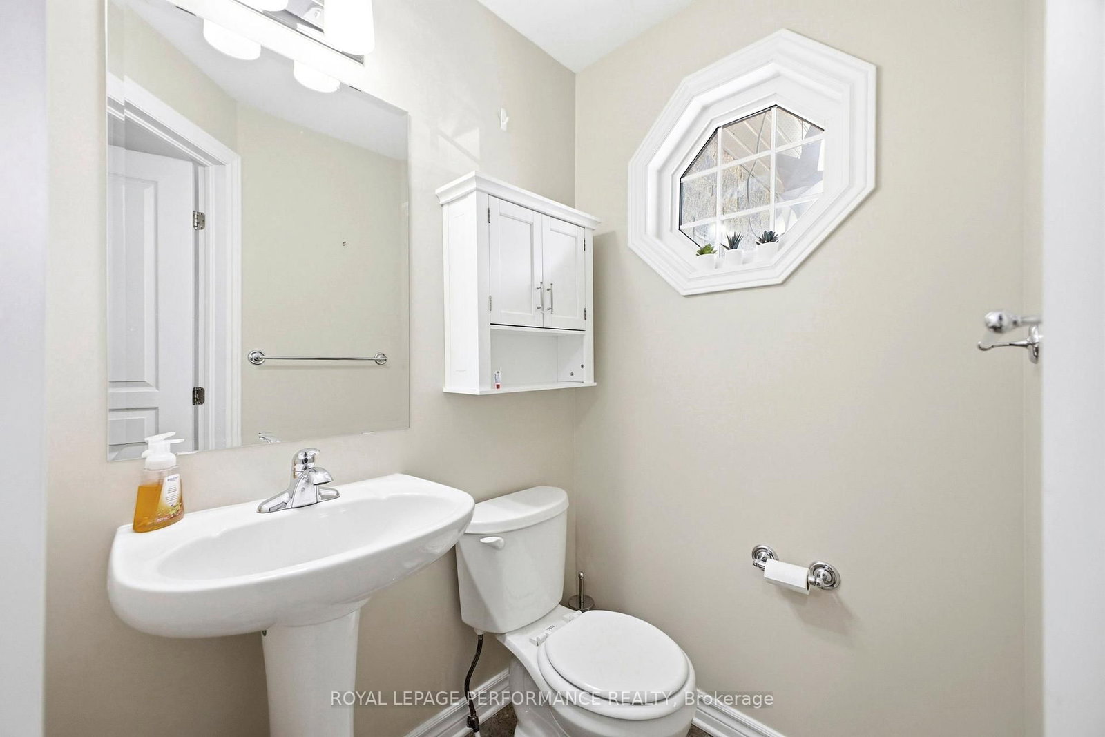 511 Voie Du Pin Rouge Way - Photo 12