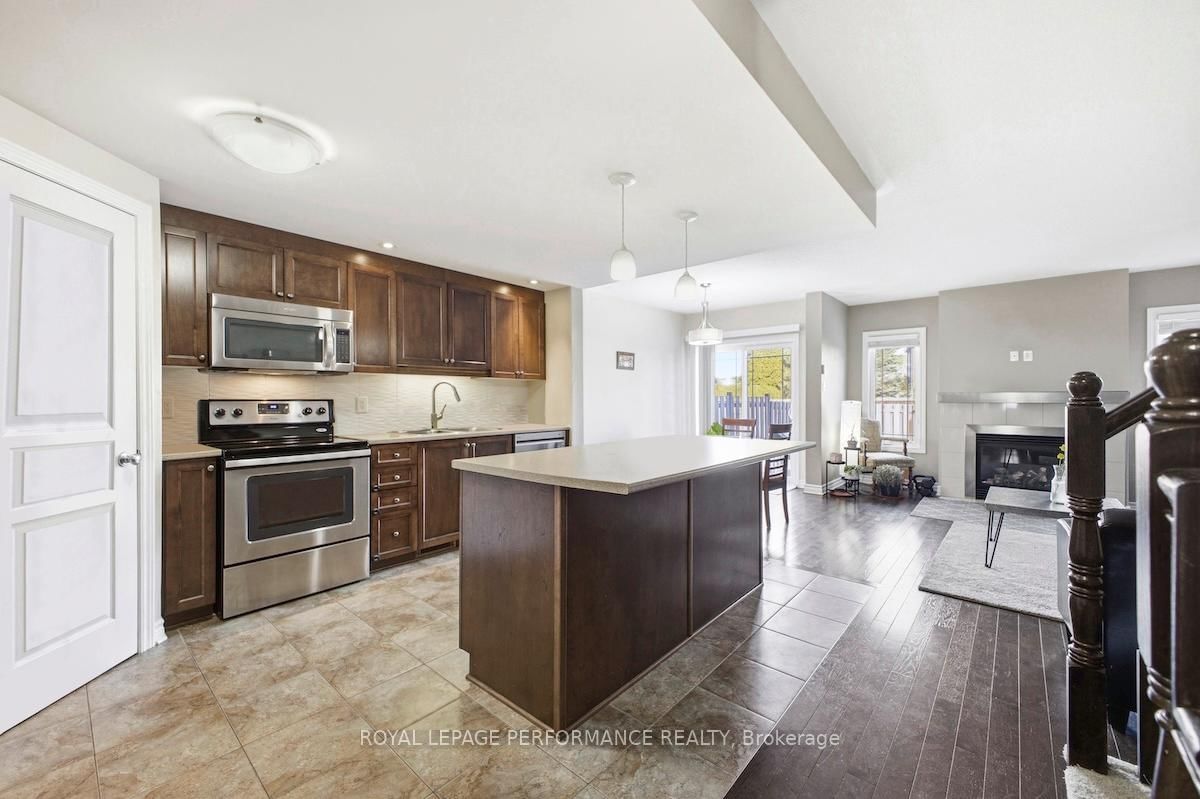 511 Voie Du Pin Rouge Way - Photo 3