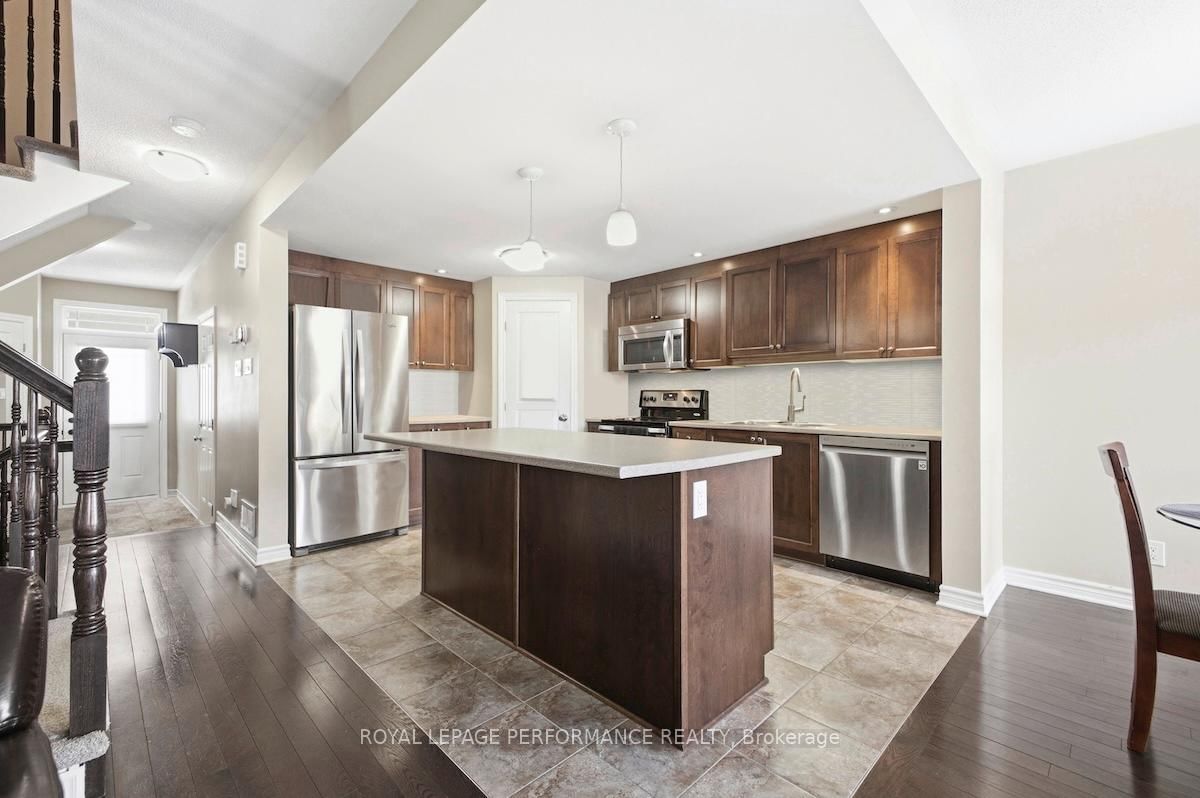 511 Voie Du Pin Rouge Way - Photo 7