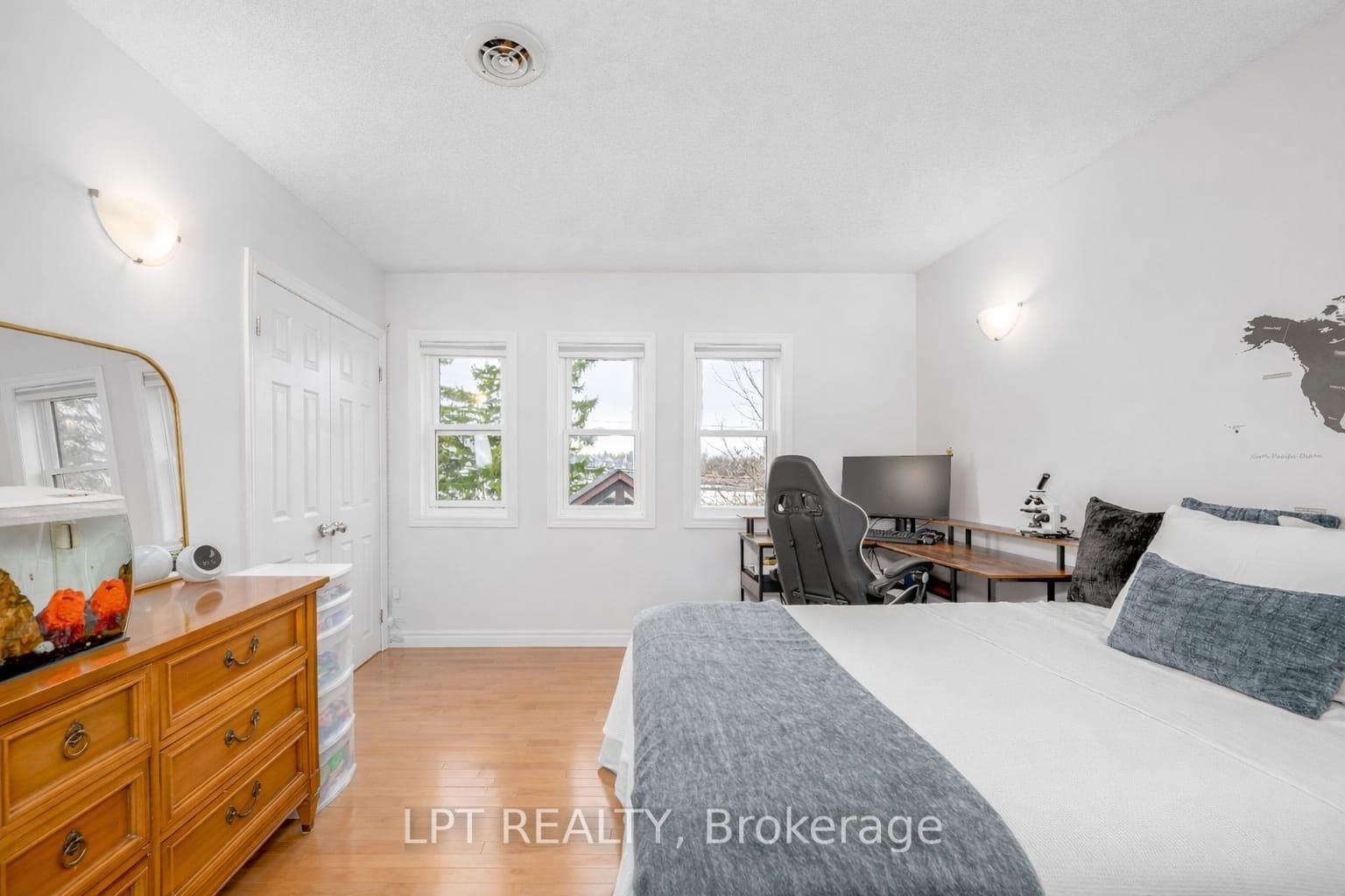 234 Angeline Street N - Photo 28