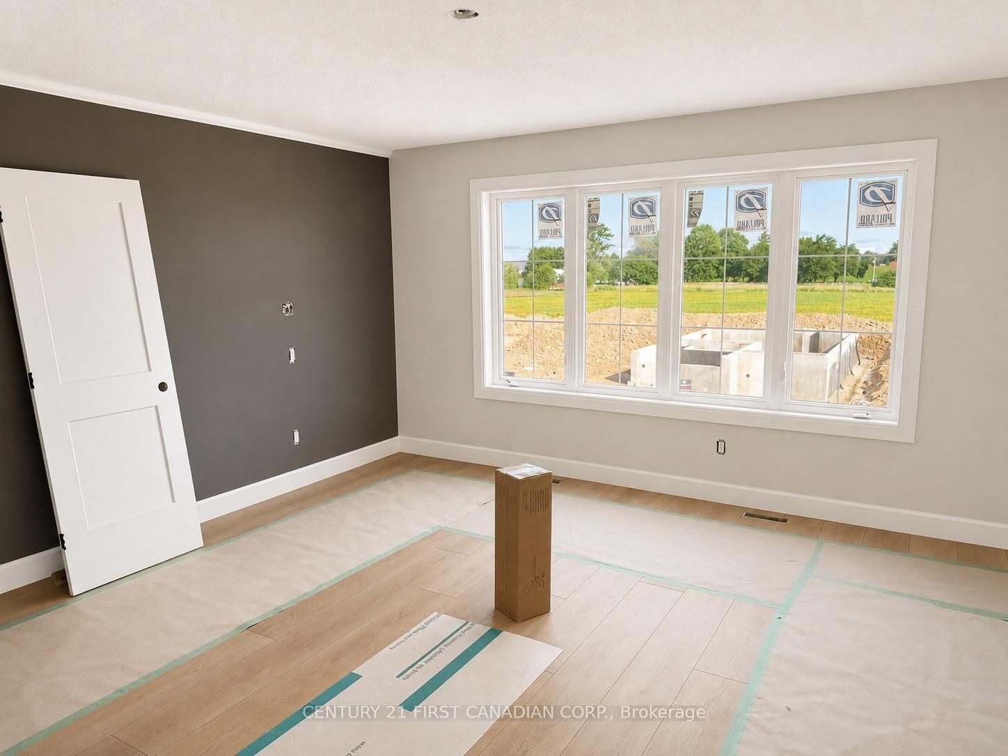 132 Addison Avenue • Lucan Biddulph, ON photo 10