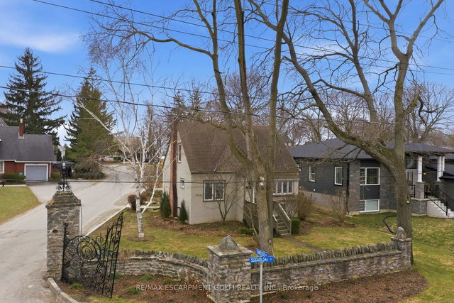 334 Sugarloaf Street