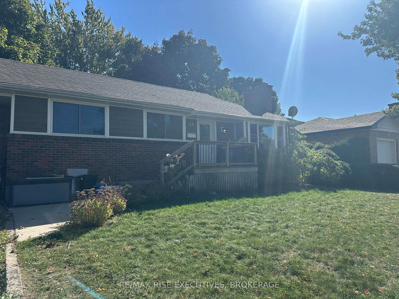 20 Elizabeth Ave, Kingston, K7M 3G8 | Image 2