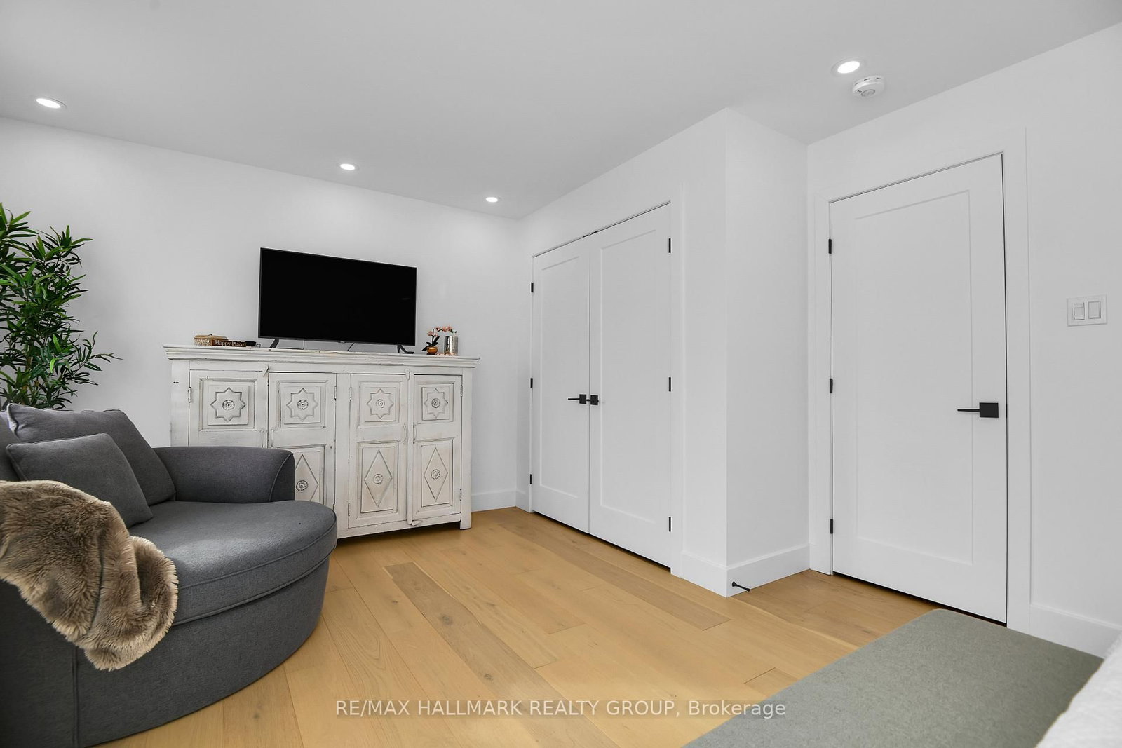 2167 Rice Avenue - Photo 27