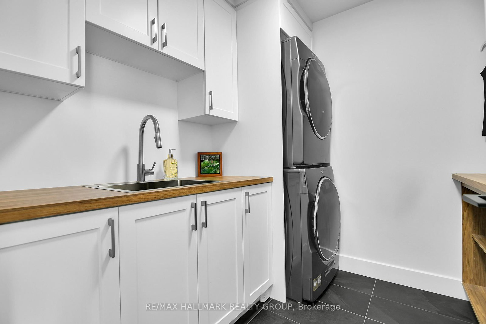 2167 Rice Avenue - Photo 30