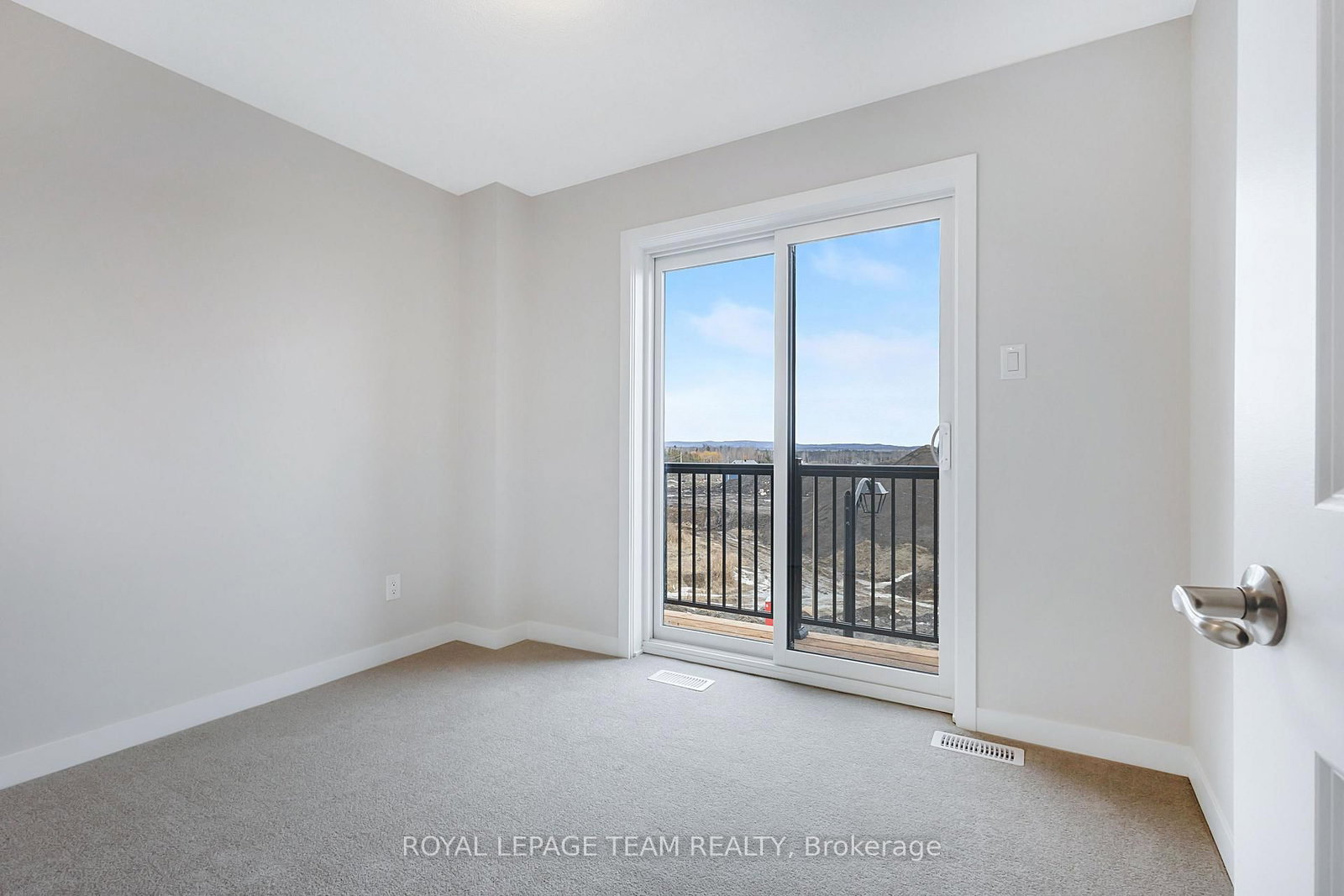 1004 Elixir Place - Photo 15