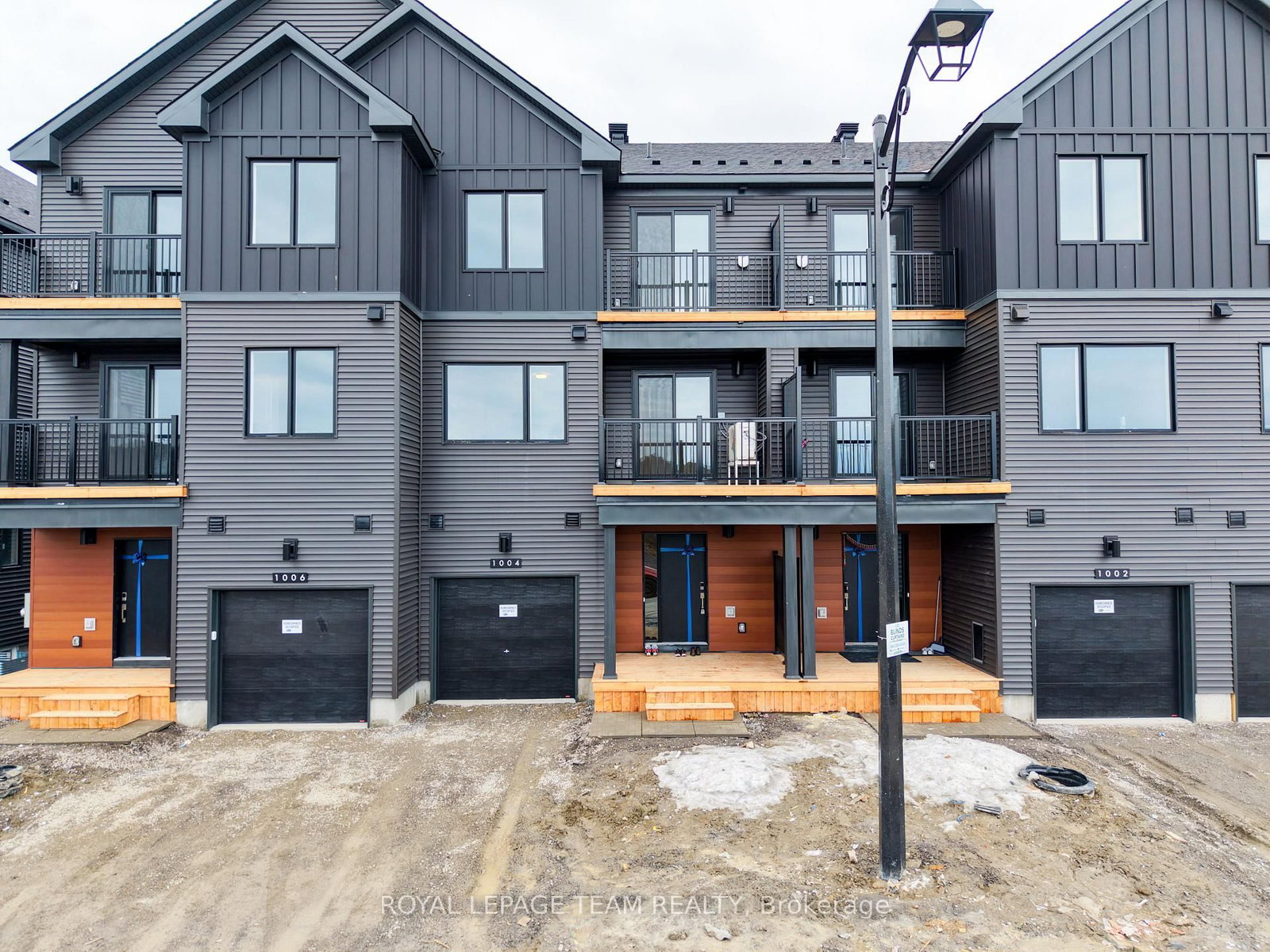 1004 Elixir Place - Photo 28