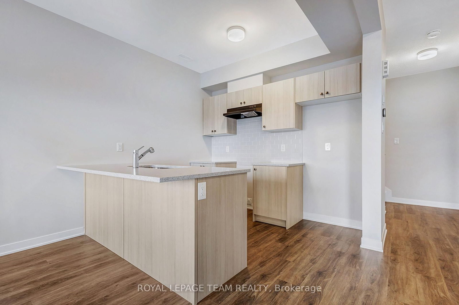 1004 Elixir Place - Photo 6