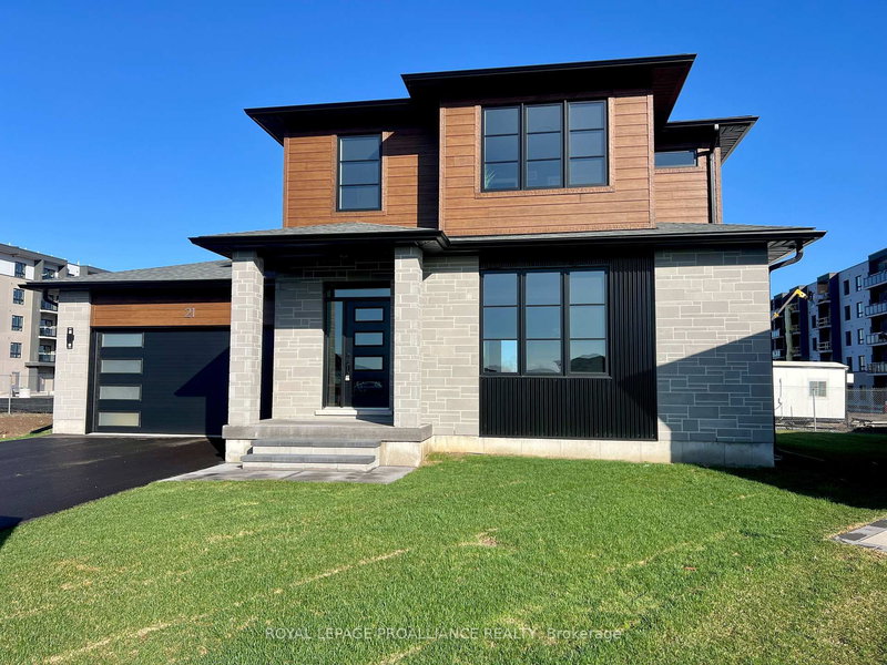 21 Horton Crt, Belleville, K8P 0G7 | Image 2