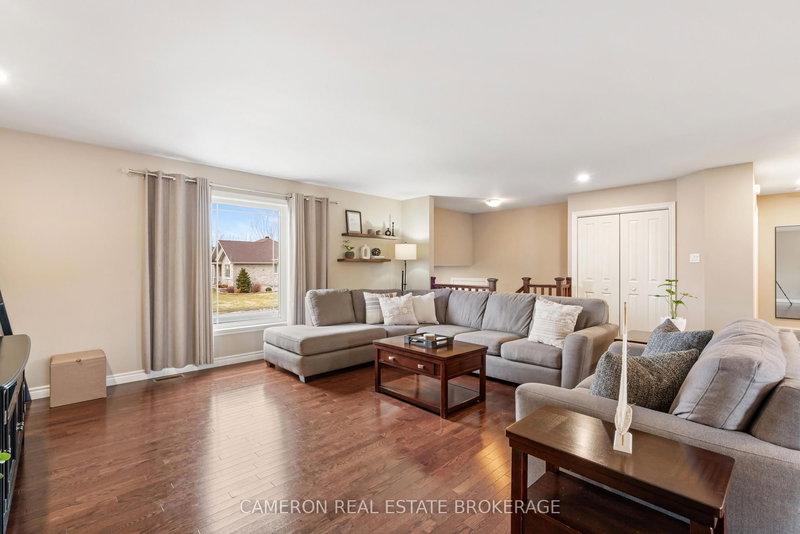 3247 Northdale Dr, Cornwall, K6K 0A5 | Image 3