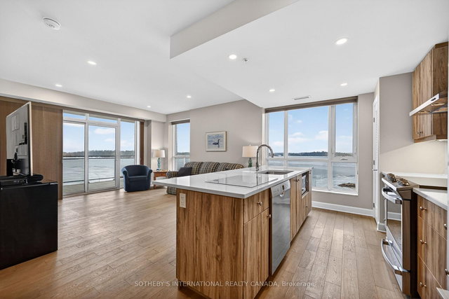 406 - 129A South Street