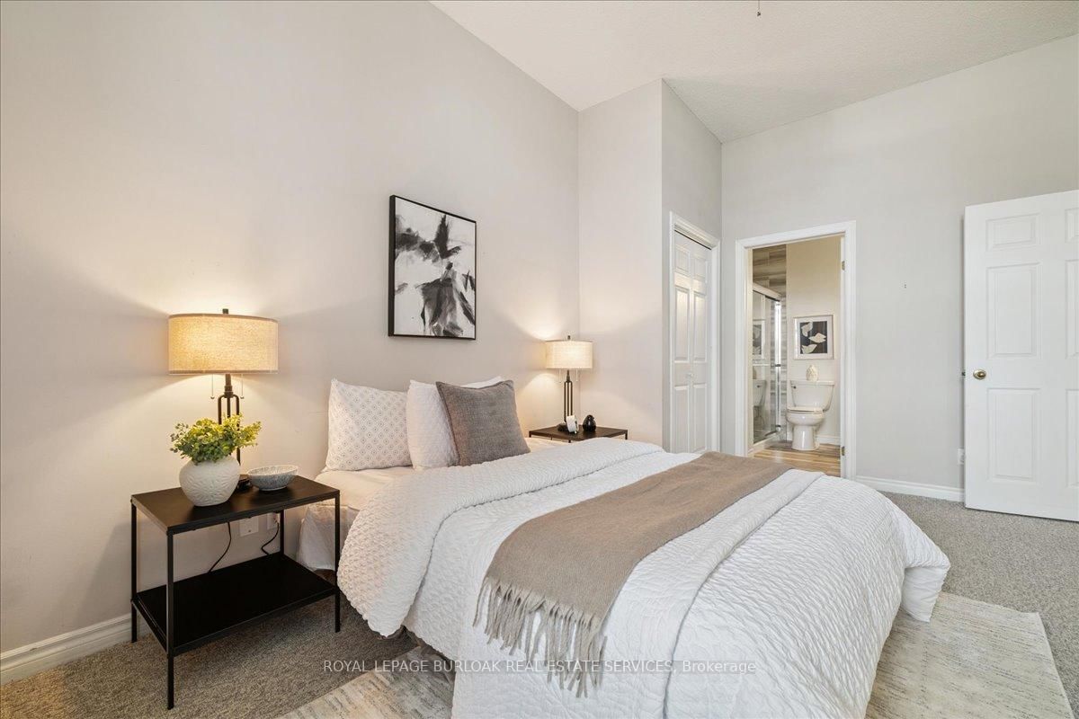 Condo for sale at 108-262 Dundas Street, Hamilton, Ontario, L8B 1A9 - Waterdown - MLS: X12878224