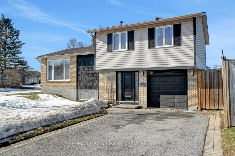 410 Phoenix Cres, Orleans, K1E 2E9 | Image 2