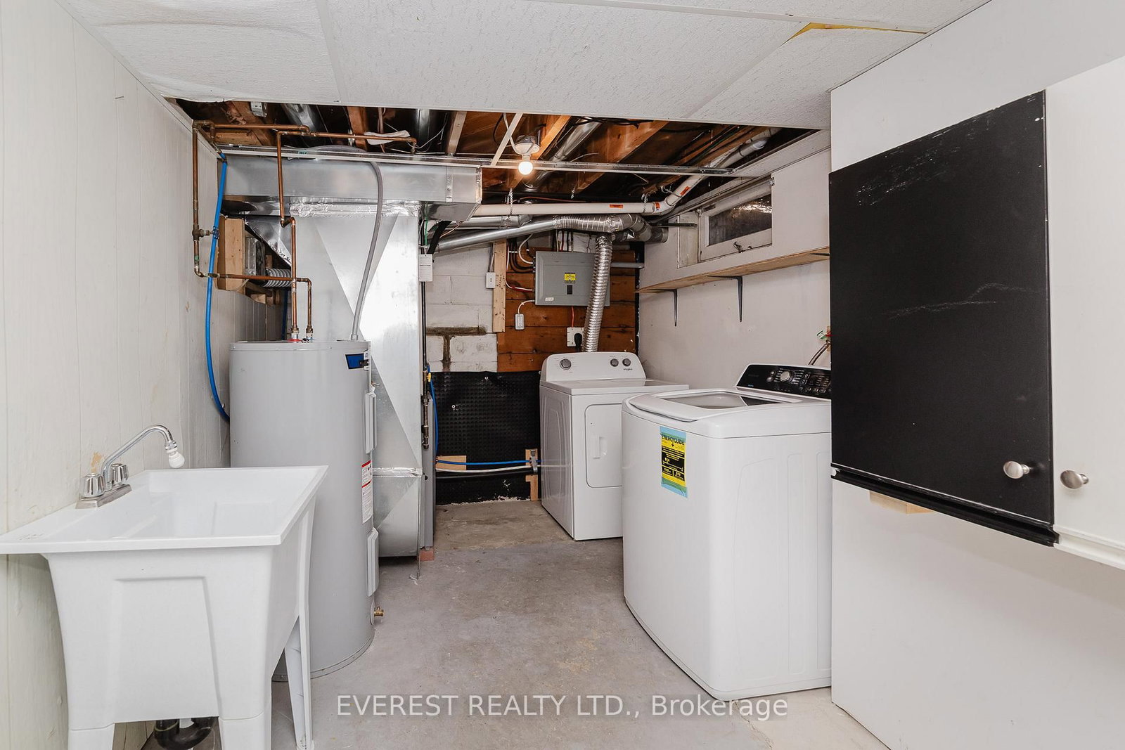 Townhouse for sale at 12-1012 Kipps Lane, London East, Ontario, N5Y 4S5 - East A - MLS: X12878656