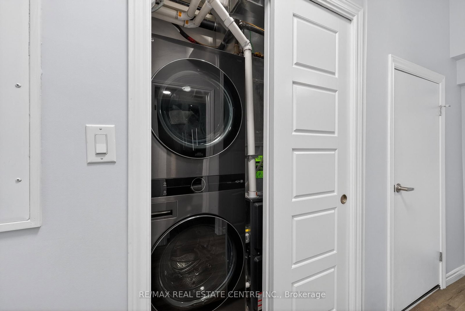 1430 Highland Road W, Unit 30 C - Photo 8