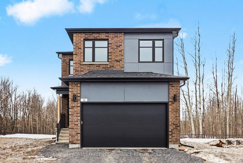 14 Academie St, Russell, K0A 1W0 | Image 2