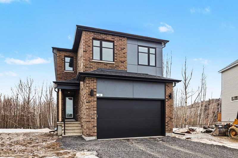 14 Academie St, Russell, K0A 1W0 | Image 3