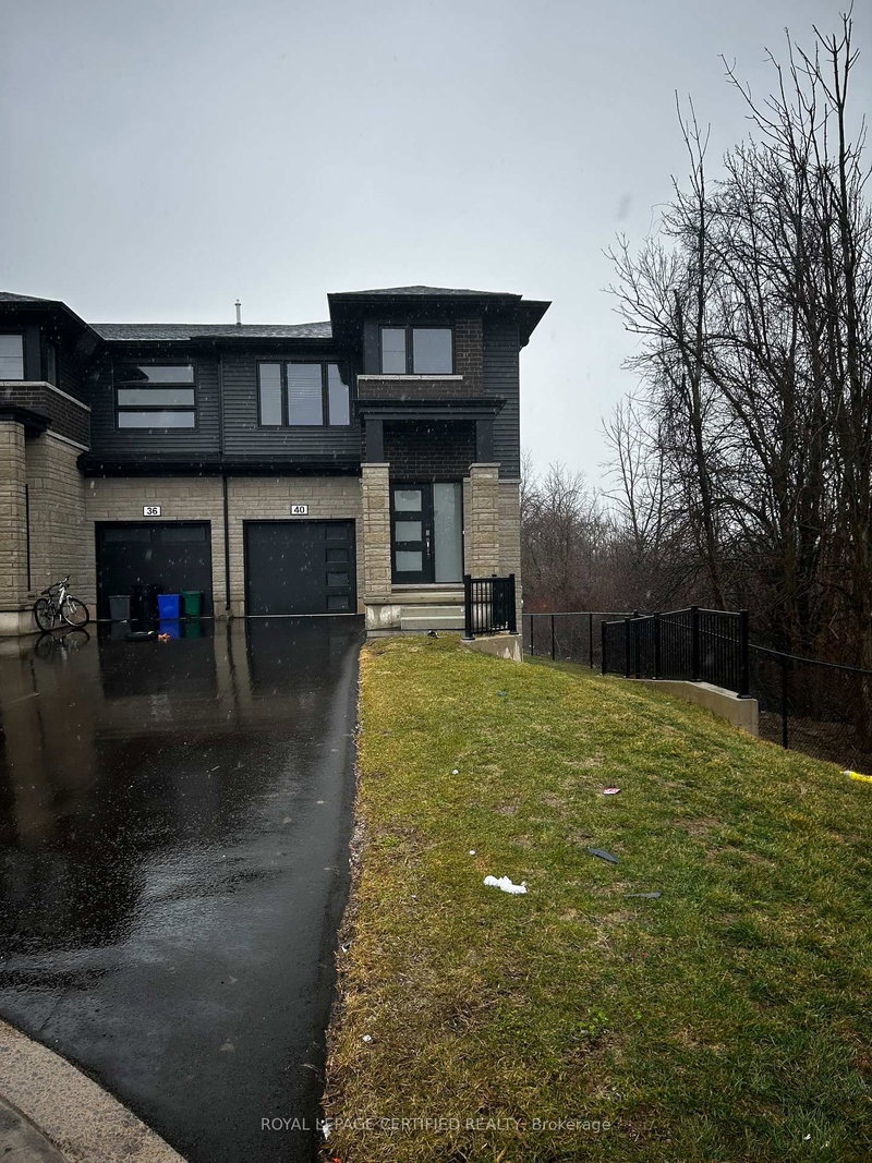 home for lease on 40 Whelan Court