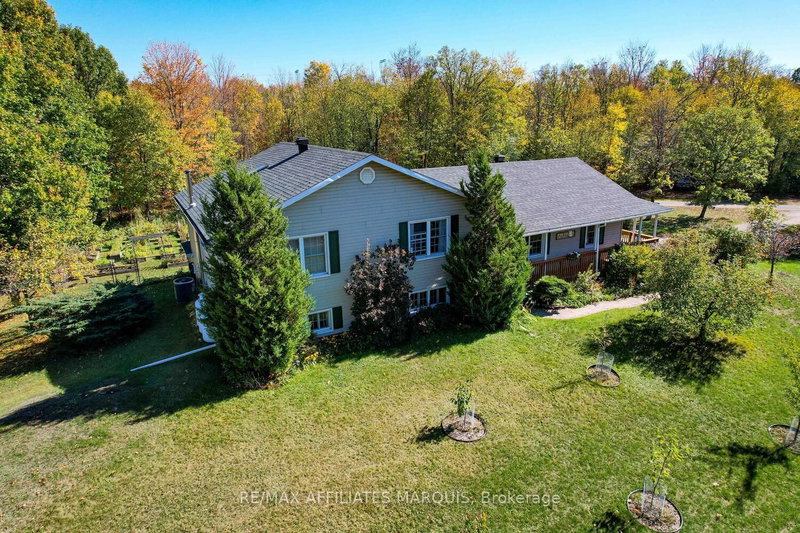 193 Kellys Rd, Rideau Lakes, K7A 4S5 | Image 2