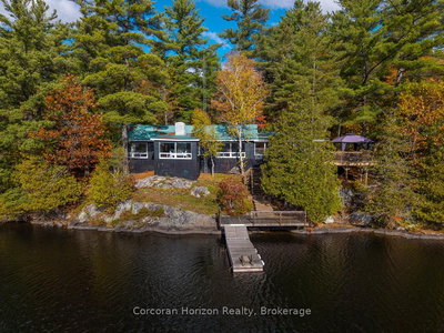 26 Sharon Park Dr | McKellar | Image