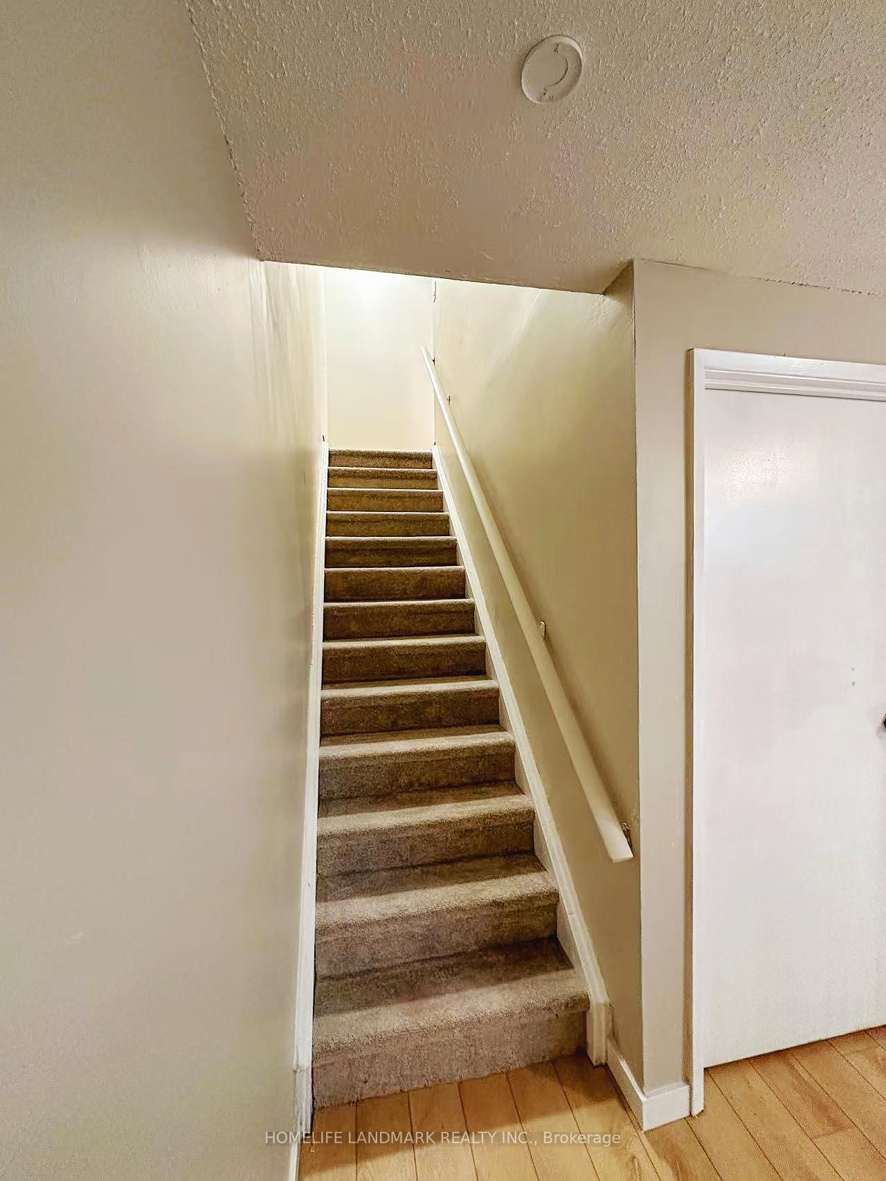 Townhouse for sale at 45-550 Second Street, London East, Ontario, N5V 3S3 - East H - MLS: X12879160