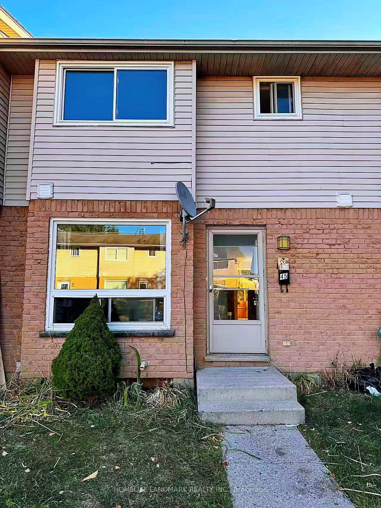 Townhouse for sale at 45-550 Second Street, London East, Ontario, N5V 3S3 - East H - MLS: X12879160