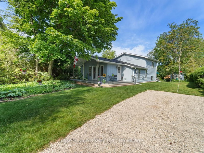 269 Huron Rd, Huron-Kinloss, N2Z 2X3 | Image 2