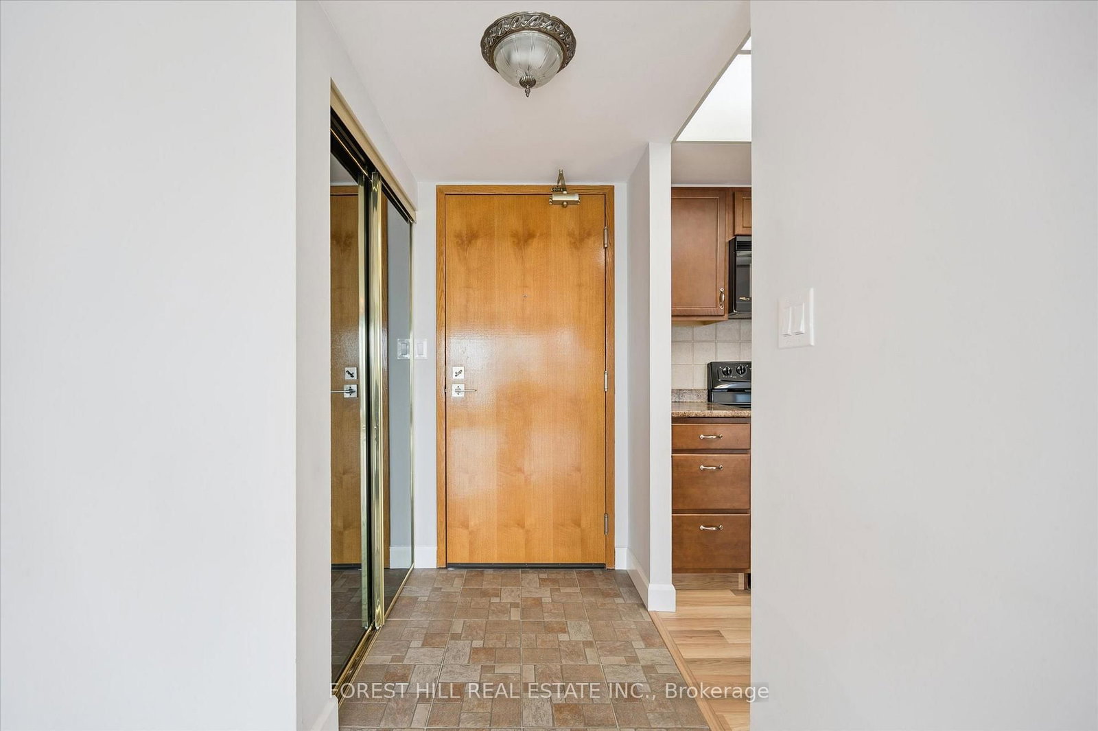 190 Hespeler Road, Unit 507 - Photo 14