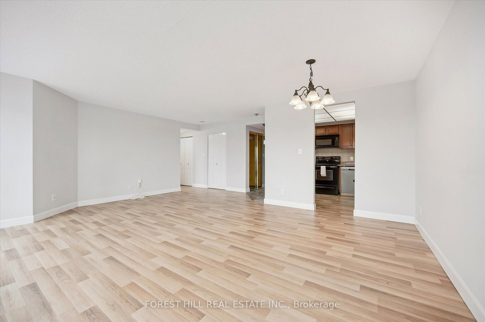 190 Hespeler Road, Unit 507 - Photo 16