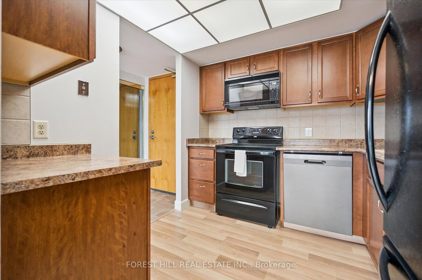 190 Hespeler Road, Unit 507 - Photo 24