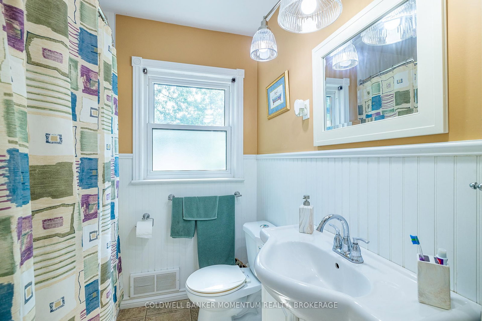 Detached House for sale at 3660 Hazel Street, Fort Erie, Ontario, L0S 1N0 - Ridgeway - MLS: X12879262