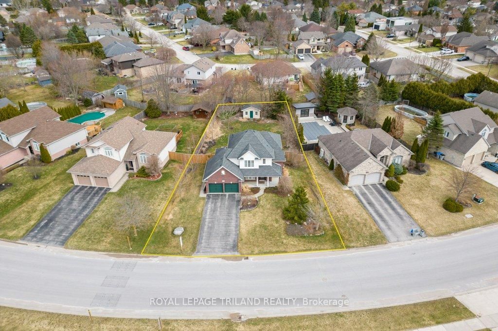 Listing Image 3