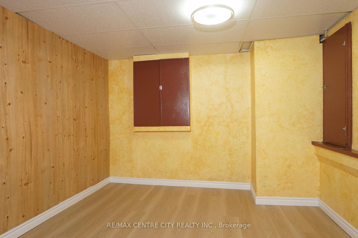 Detached House for sale at 136 Concord Crescent, London North, Ontario, N6G 3H7 - North I - MLS: X12879382