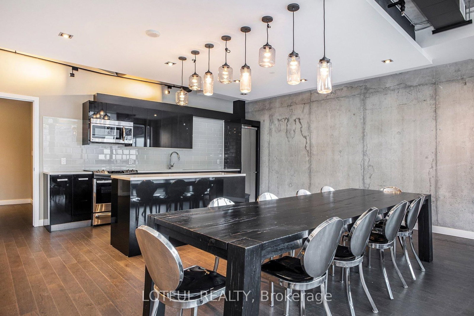 224 Lyon Street N, Unit 201 - Photo 25