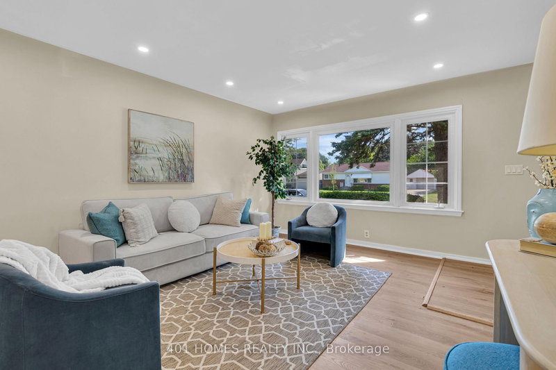 3711 Dandurand Blvd, Windsor, N9E 2G4 | Image 3