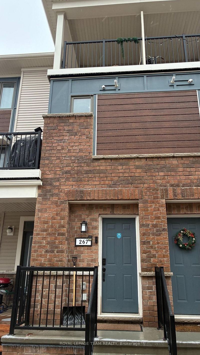 home for lease on 267 Zenith Private