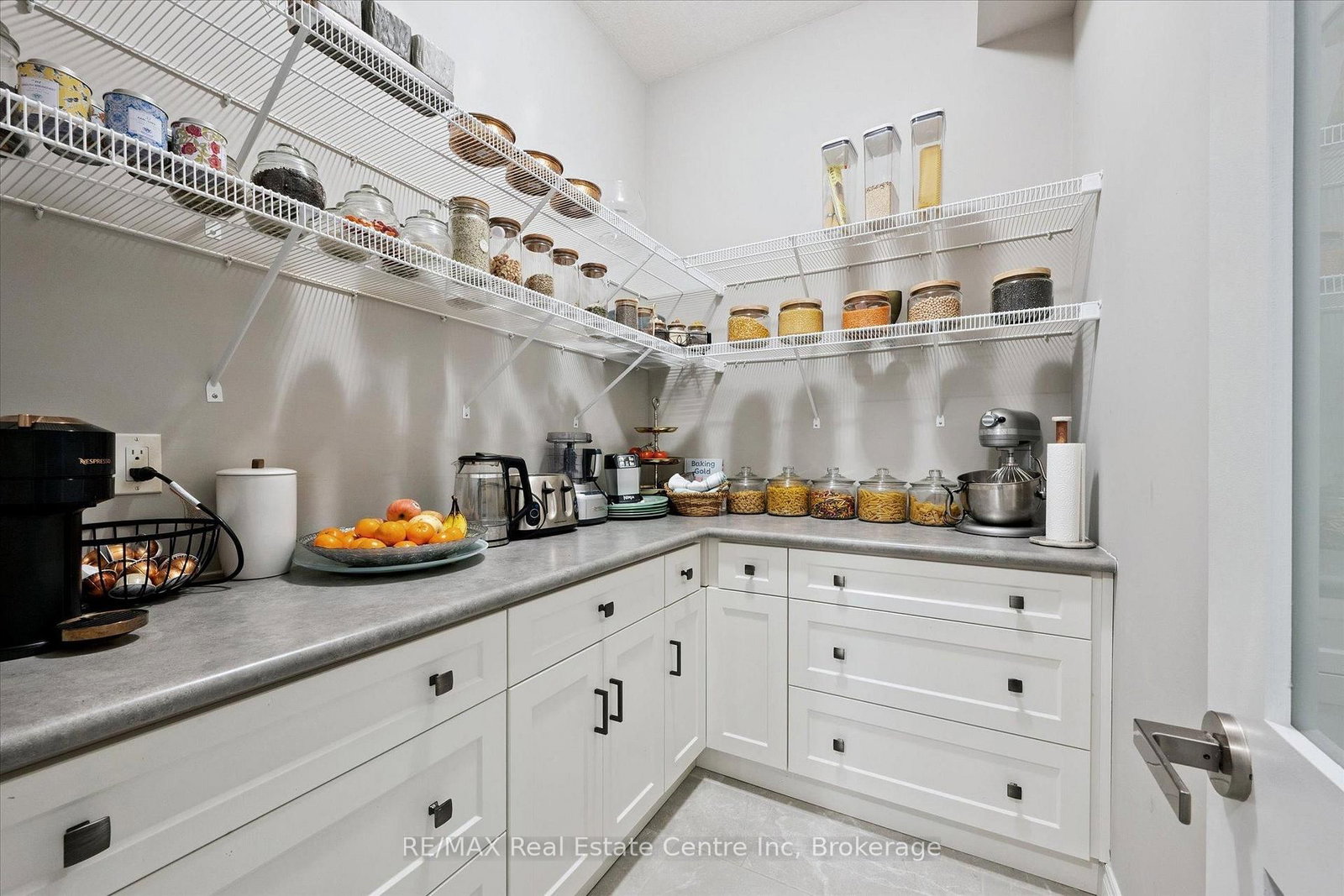 187 Ambrous Crescent - Photo 9