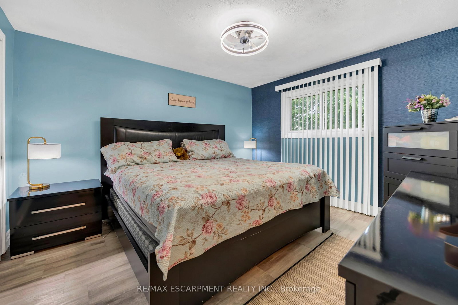 Townhouse for sale at 18 Riverdale Drive, Hamilton, Ontario, L8E 1J8 - Riverdale - MLS: X12880286