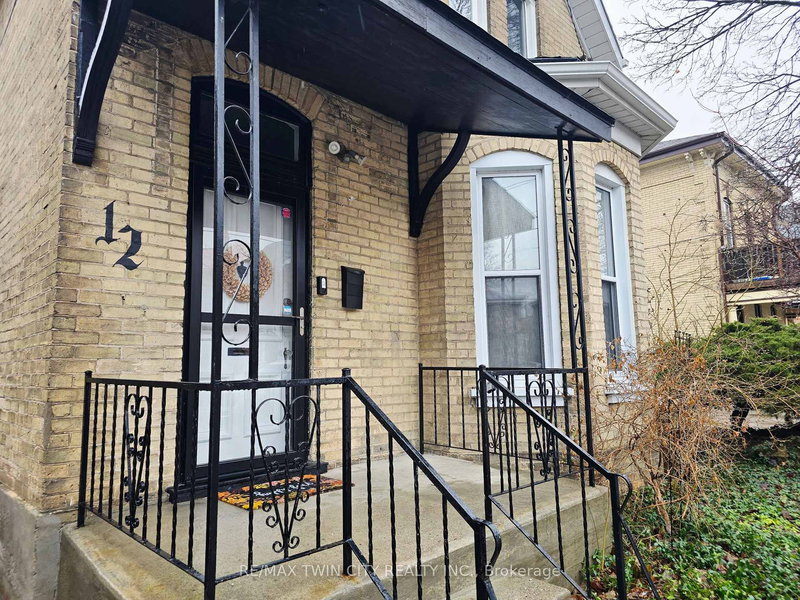 12 Pearl St, Brantford, N3T 3N4 | Image 3