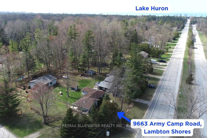 9663 Army Camp Rd, Lambton Shores, N0N 1J0 | Image 2