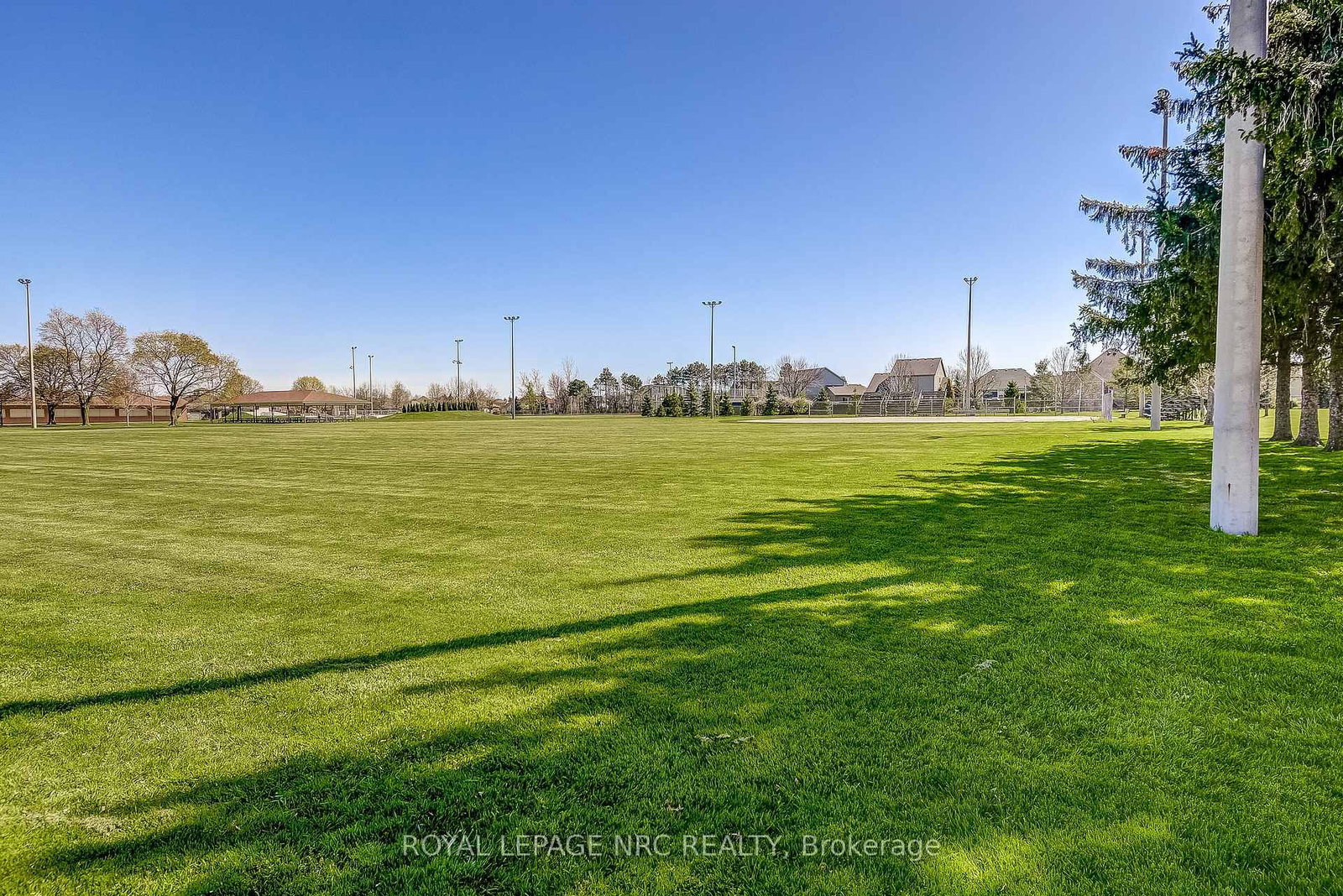 678 Line 2 Road, Unit 202 - Photo 36