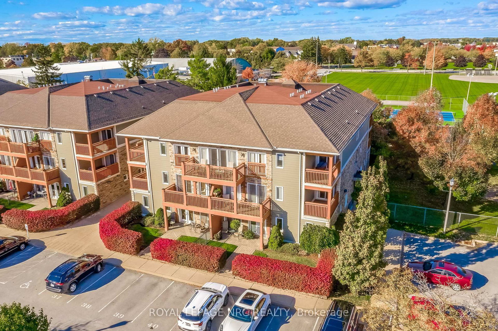 678 Line 2 Road, Unit 202 - Photo 41